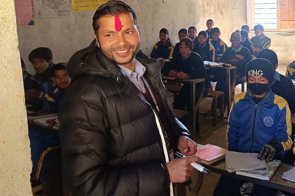 अब्बल बन्दै सामुदायिक विद्यालय